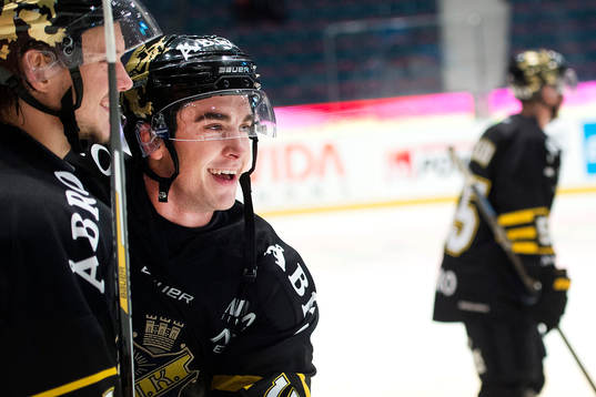 s Theodor Lennström och Jonathan Andersson jublar
