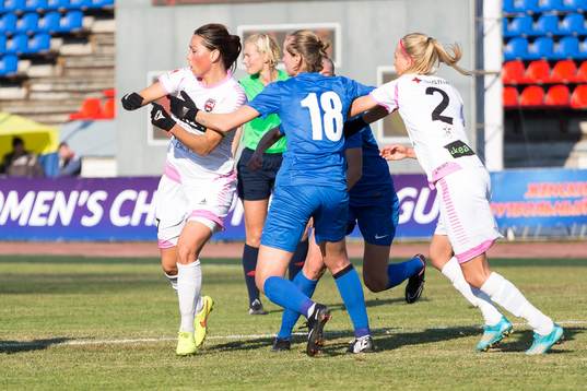 Rosengårds Sara Björk Gunnarsdottir och Line Röddik