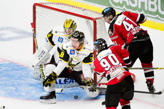 Malmö Redhawks Mattias Persson och Patrik Blomberg oroar