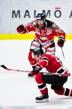 Malmö Redhawks Henrik Hetta jublar