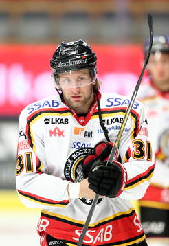 Luleås Jonathan Granström före ishockeymatchen i SHL