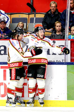 Luleås Jonathan Granström jublar