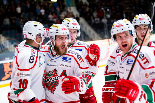Modos Per-Åge Skröder (v), Nichlas Torp (m) och
