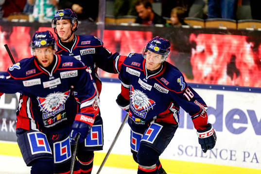 Linköpings Jonas Almtorp jublar