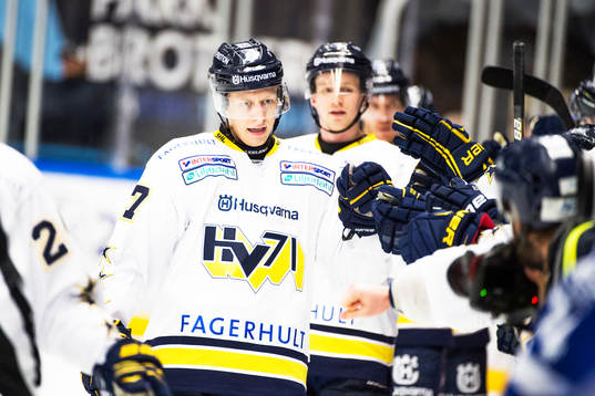 HV71s  Jesper Williamsson jublar