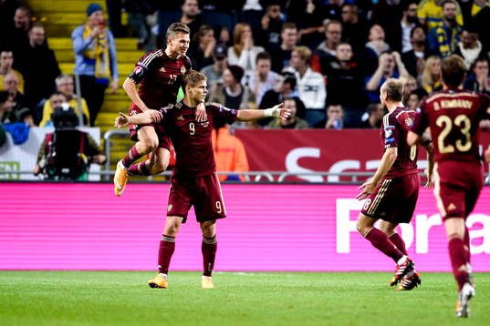 Rysslands Aleksandr Kokorin jublar