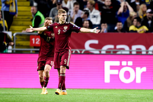Rysslands Aleksandr Kokorin jublar