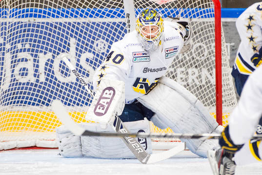 HV71s målvakt Erik Ersberg