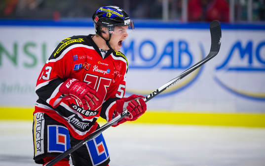 Örebros Bobbo Petersson gör 3-3 och jublar
