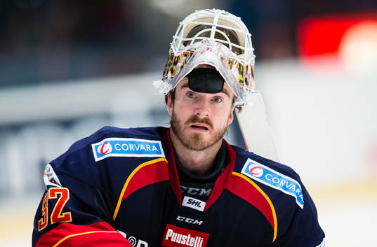 Djurgårdens målvakt Mikael Tellqvist