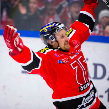 Örebros Marcus Weinstock jublar