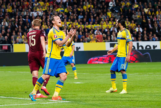 Sveriges Kim Källström deppar