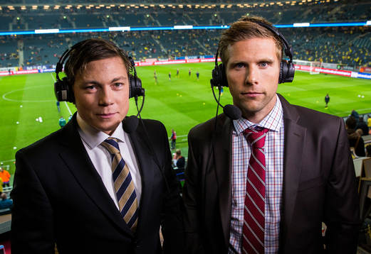 s kommentatorer Niklas Jarelind och Anders Svensson innan