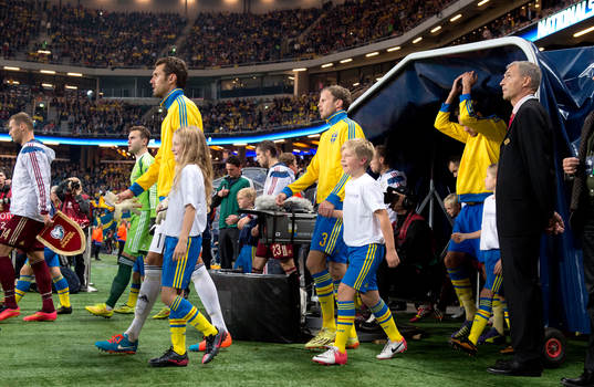 Sveriges målvakt Andreas Isaksson, Mikael Antonsson gör