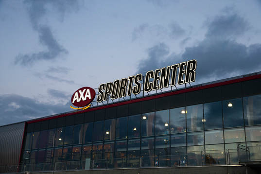 Generell bild över AXA Sports Center innan ishockeymatchen