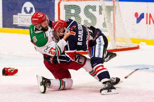 Moras Brett Palin och Södertäljes Robert Carlsson i