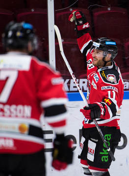 Malmö Redhawks Joey Tenute jublar