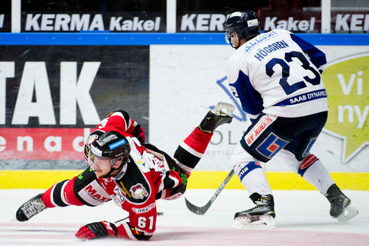 Malmö Redhawks Nicklas Jadeland och Karlskogas Fredrik