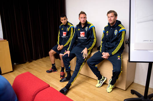 Sveriges Nabil Bahoui, Andreas Granqvist och Mikael