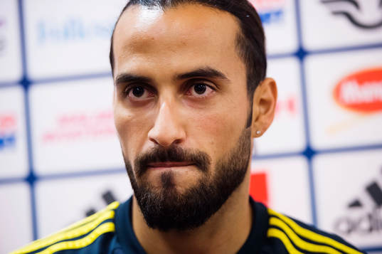 Sveriges Erkan Zengin träffar media