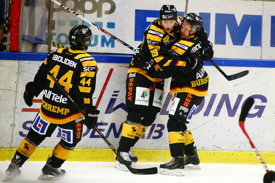 Skellefteås Niclas Burström, Oscar Sundqvist  och Rob