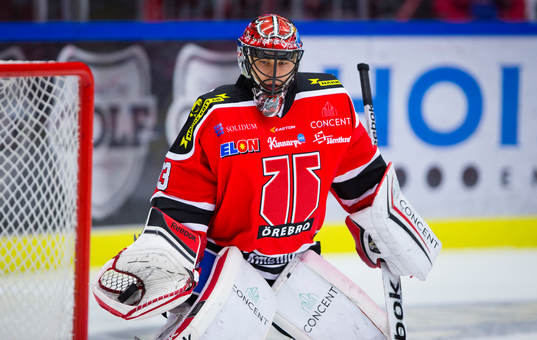 Örebros målvakt Julius Hudacek är tillbaka