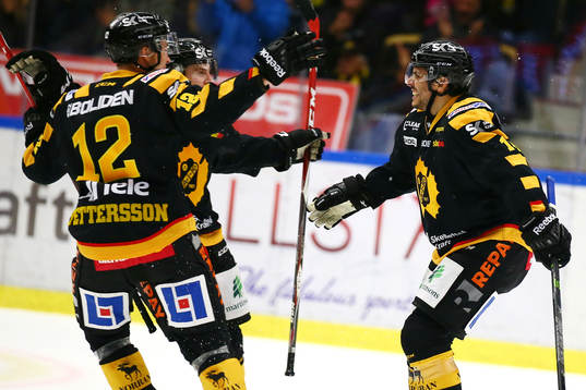Skellefteås Daniel Widing jublar