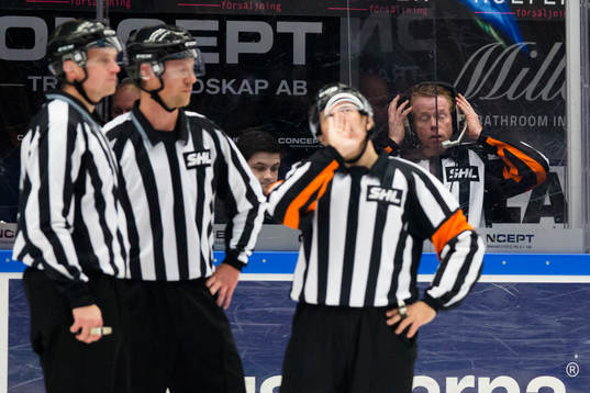 Huvuddomarna Wolmer Edqvist  och Pehr Claesson