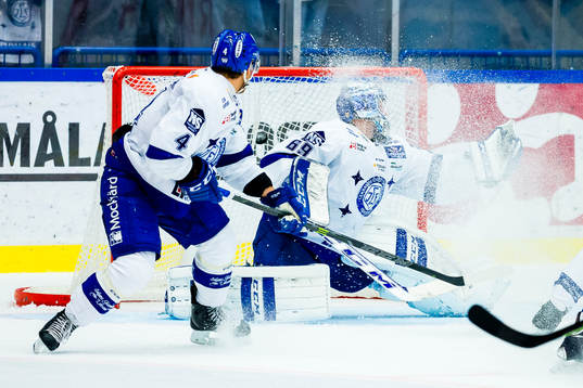 Växjös Cory Murphy gör 2-0 målet bakom Leksands