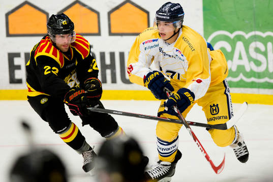 s Kevin Fiala