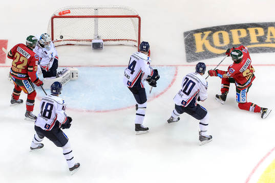 Frölundas Artturi Lehkonen gör 4-1