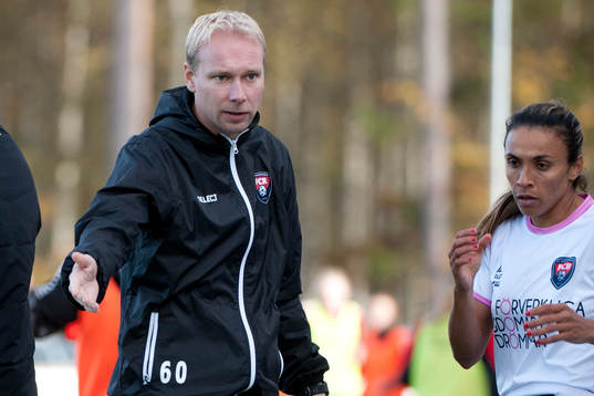 Rosengårds assisterande tränare Daniel Nilsson och