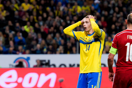Sveriges Branimir Hrgota deppar
