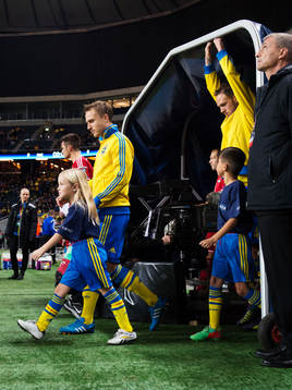 Sveriges Pierre Bengtsson och Andreas Granqvist gör entré