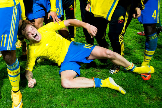 Sveriges John Guidetti jublar