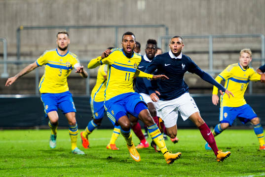 Sveriges Alexander Milosevic, Isaac Kiese Thelin och Oscar