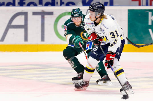 s Mattias Tedenby gör 1-2
