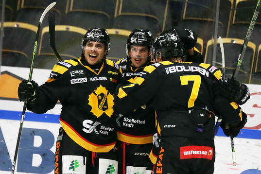 Skellefteås Patrik Zackrisson , Daniel Widing, Axel