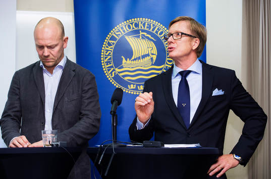 Mats Sundin och Ishockeyförbundets generalsekreterare