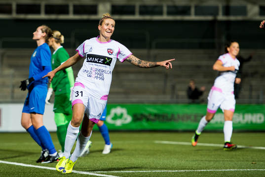 Rosengårds Anja Mittag jublar