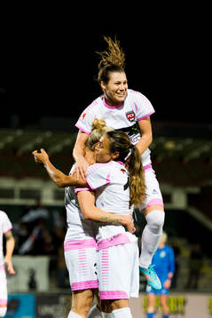 Rosengårds Anja Mittag gratuleras