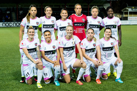 Rosengårds startelva, övre raden från vänster, Sara
