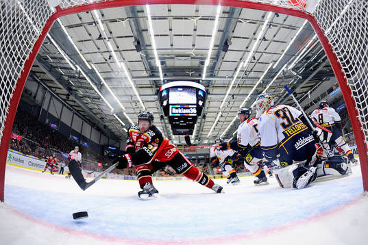 Luleås Jonathan Granström gör 3-4 bakom Djurgårdens