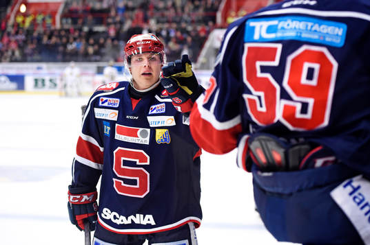 Södertäljes David Lidström jublar