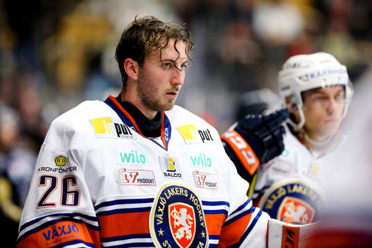 Växjös målvakt Stefan Steen utbytt i andra perioden