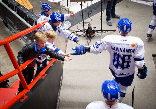 Leksands supportarar och Leksands Veli-Matti Savinainen