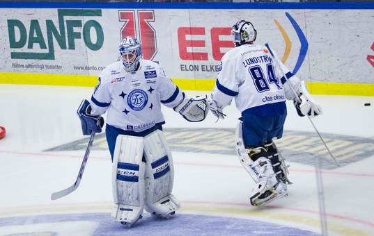 Leksands målvakt Oscar Alsenfelt  och målvakt Joakim