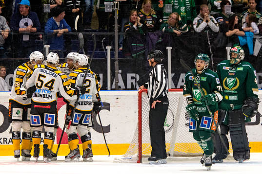 Skellefteås Andrew Calof jublar