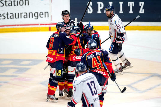 Djurgårdens Nicklas Heinerö jublar