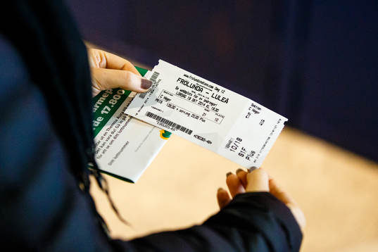 En biljett till ishockeymatchen i SHL mellan Frölunda och